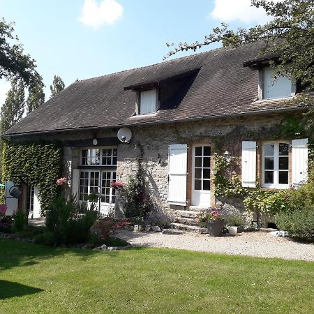 B&B Buddleja Saint-Hilaire-les-Places Esterno foto