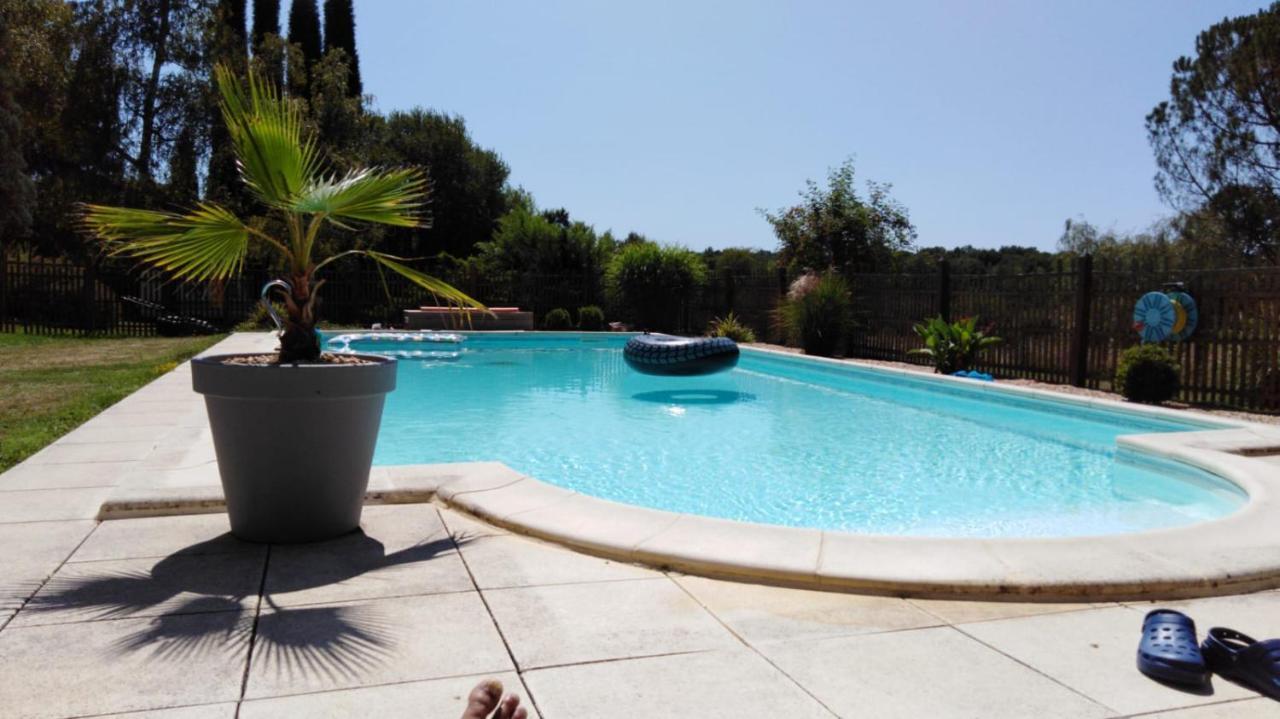 B&B Buddleja Saint-Hilaire-les-Places Esterno foto